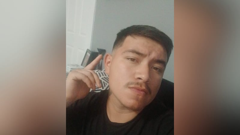 Uriel Sebastián Torres García, desaparecido en Mobile, Alabama.