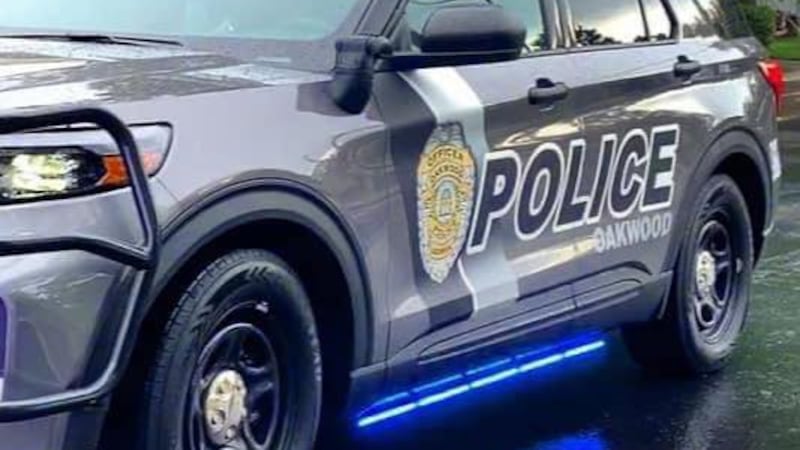 El GBI y la autoridades de Oakwood y Hall están investigando.