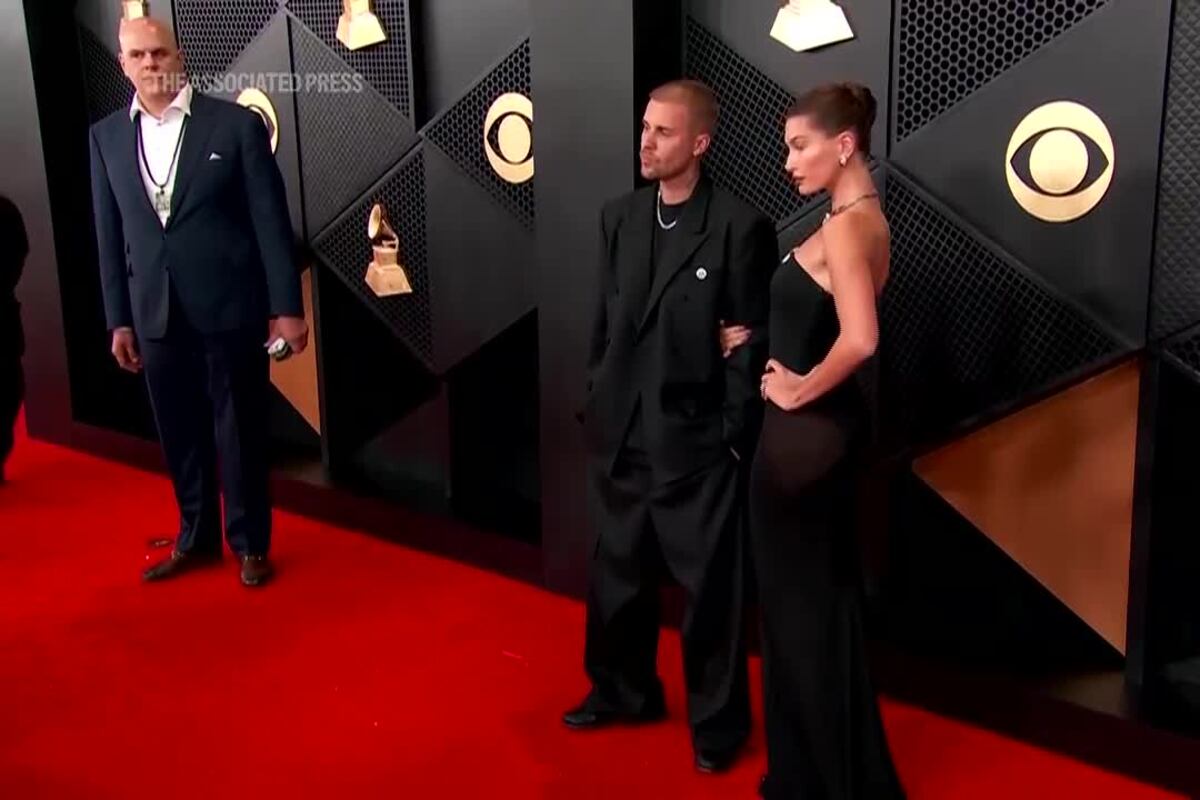 preloaded gallery image