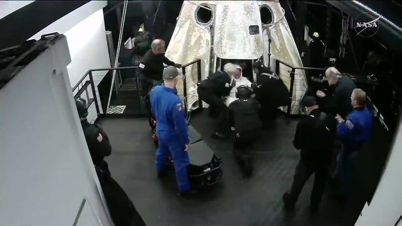 TOP5: 01/15/26 Cuatro astronautas regresan a la Tierra