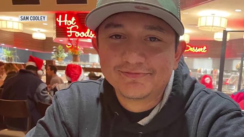 Joven mexicano que visitaba a su familia por las vacaciones de Navidad termina detenido por...